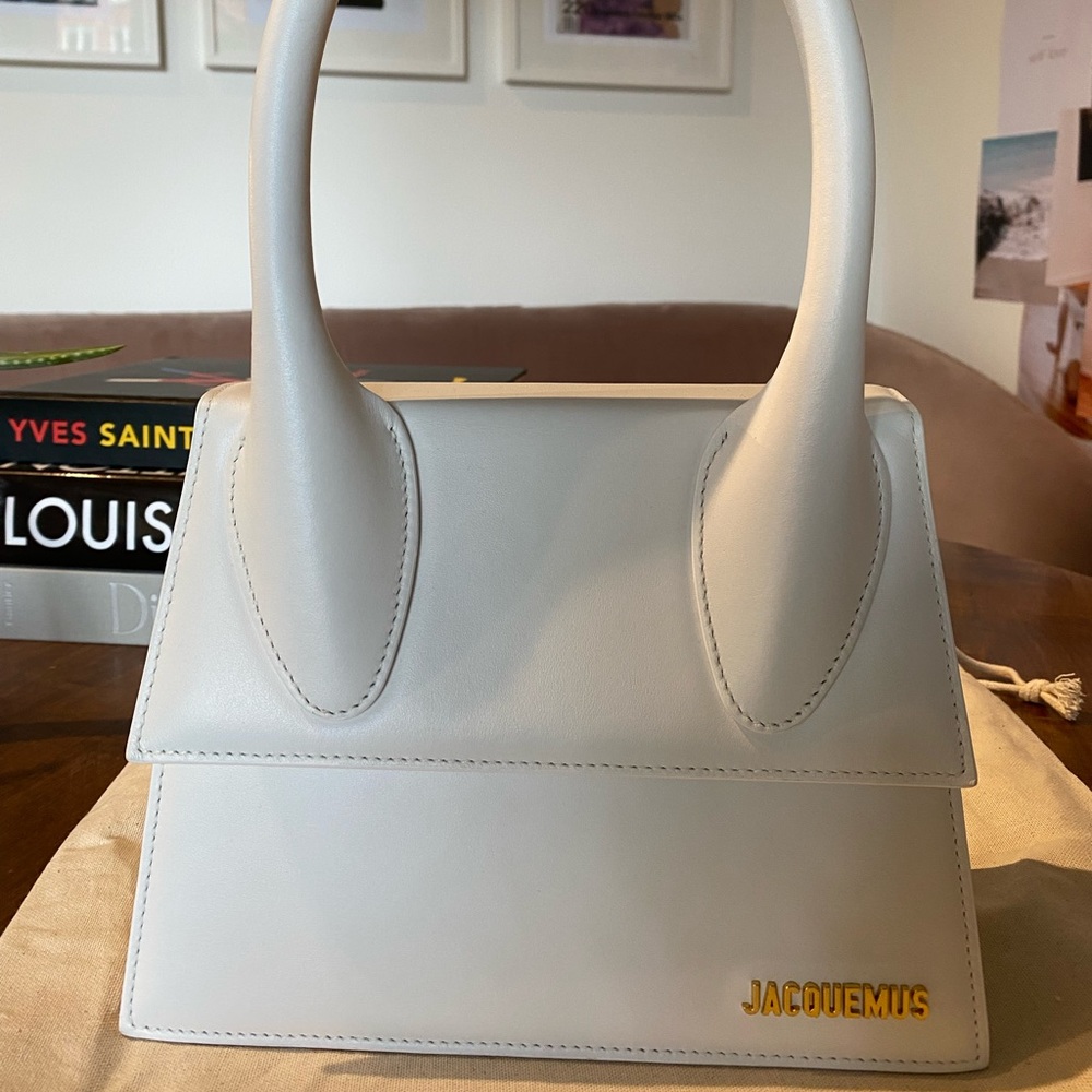 Jacquemus White Le Chiquito Smooth Leather Top-Handle Bag